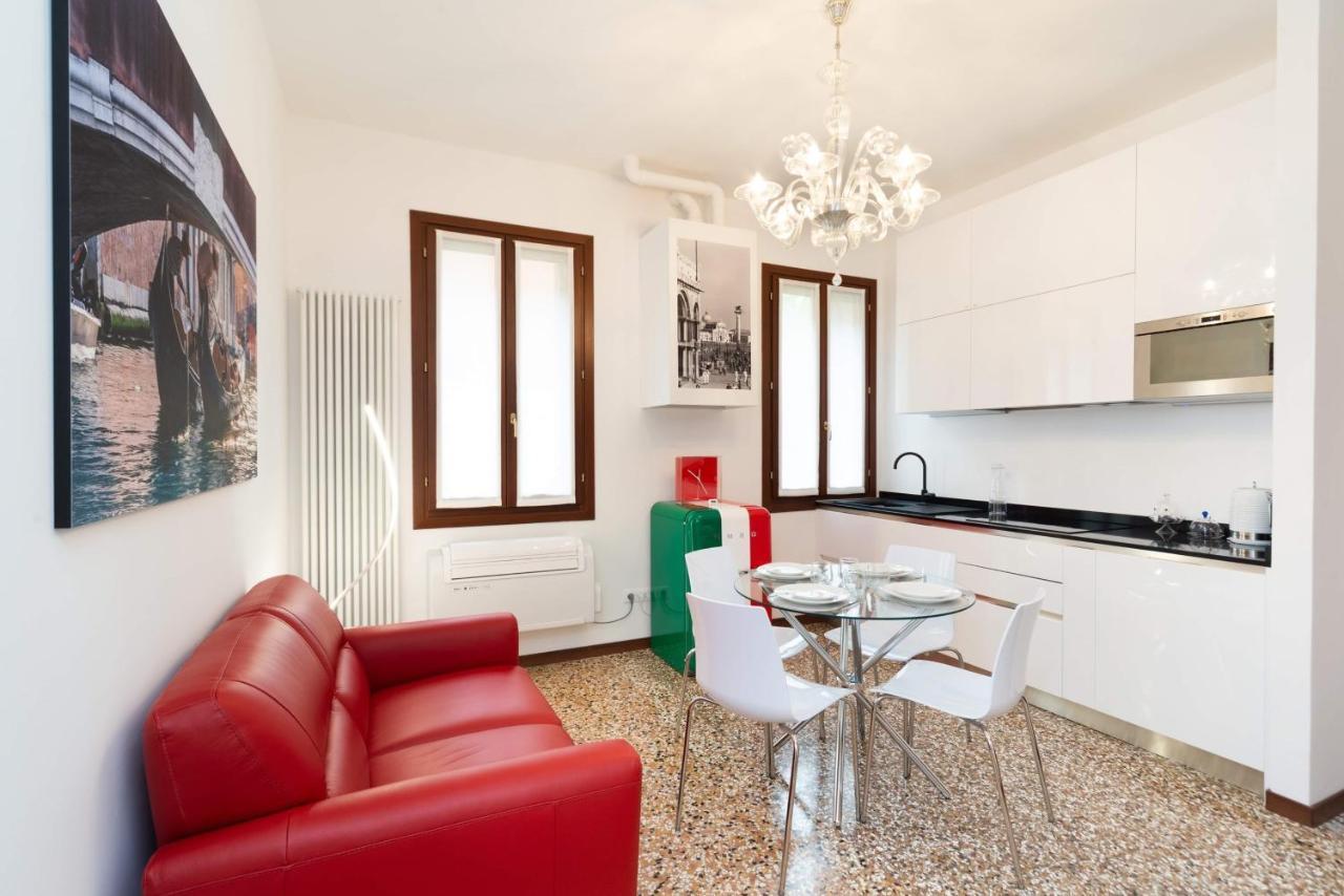 Just Urban Stays - Castello 5067 Boutique Apartment Βενετία Εξωτερικό φωτογραφία