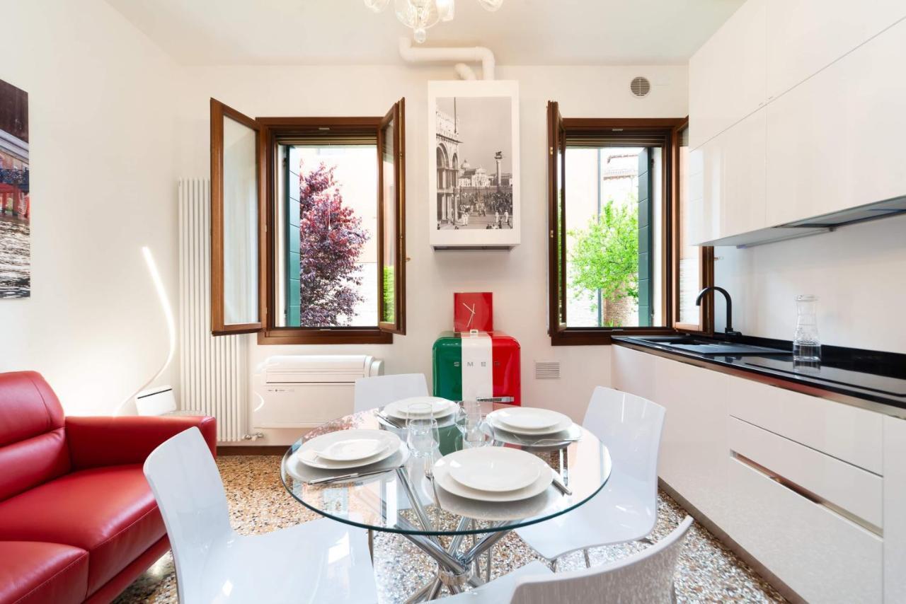 Just Urban Stays - Castello 5067 Boutique Apartment Βενετία Εξωτερικό φωτογραφία